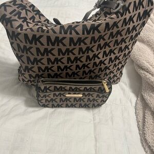 Michael Kors Black and Brown Logo Shoulder Bag Set
